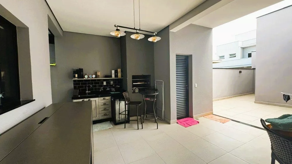 Casa, 3 quartos, 178 m² - Foto 1