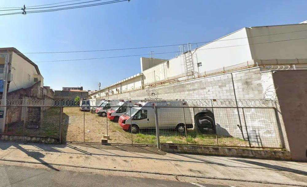 Loteamento e Condomínio, 715 m² - Foto 1