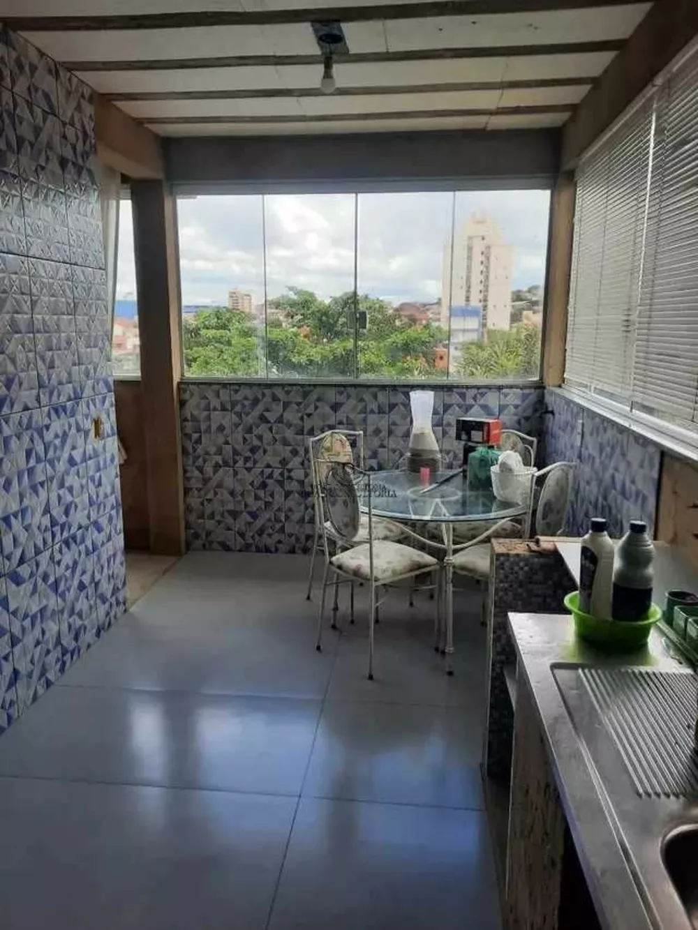 Casa, 4 quartos, 240 m² - Foto 4