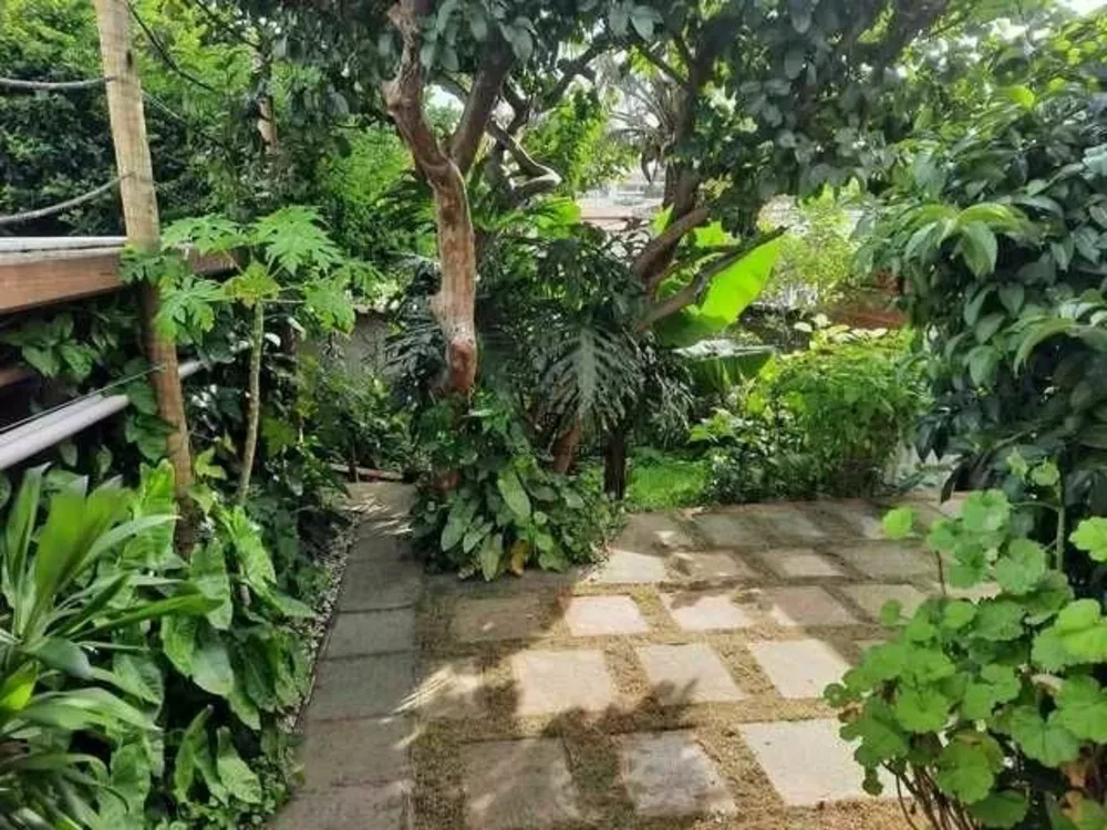 Casa, 4 quartos, 240 m² - Foto 2