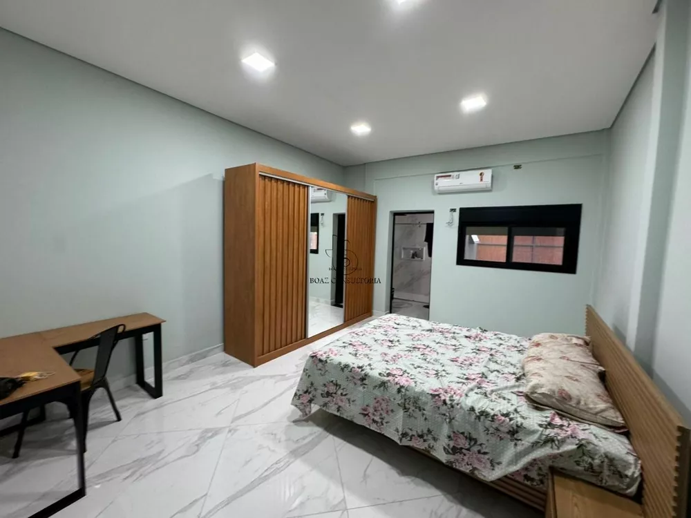 Chácara, 3 quartos, 1800 m² - Foto 1