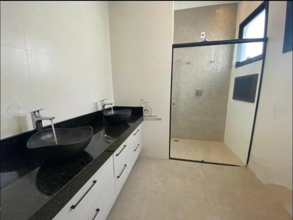 Casa, 3 quartos, 264 m² - Foto 2
