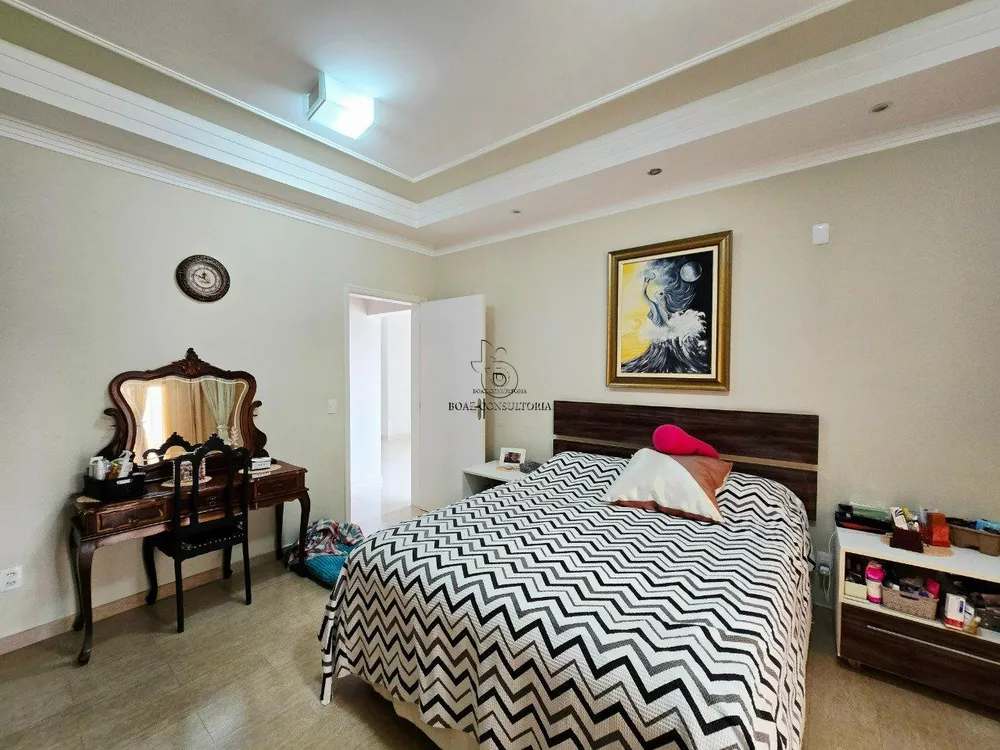 Casa, 4 quartos, 443 m² - Foto 1