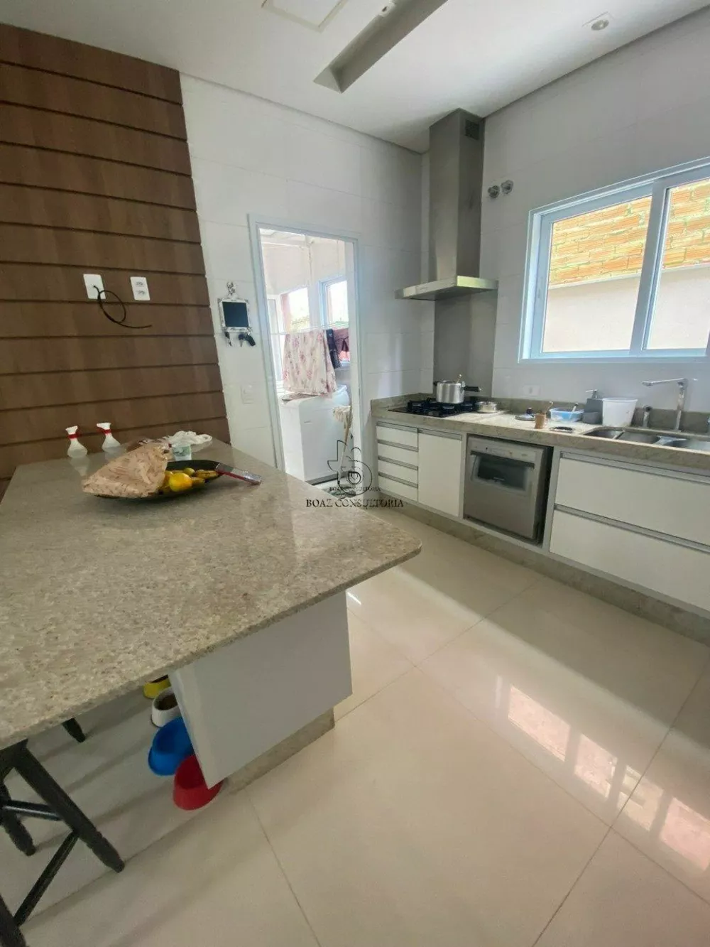 Casa, 4 quartos, 410 m² - Foto 1