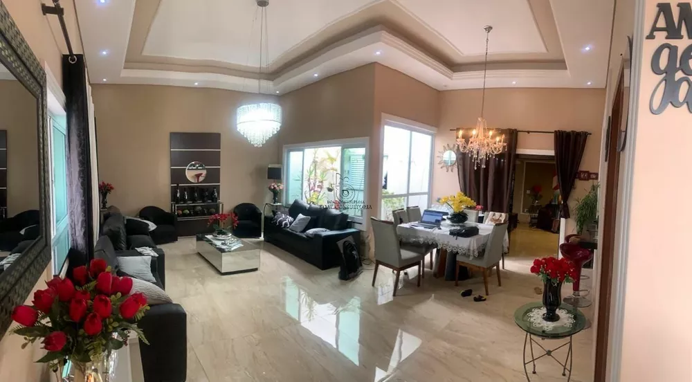 Casa, 3 quartos, 250 m² - Foto 2