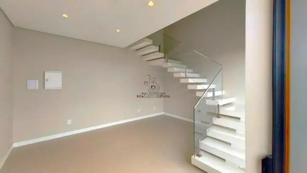 Casa, 3 quartos, 295 m² - Foto 3