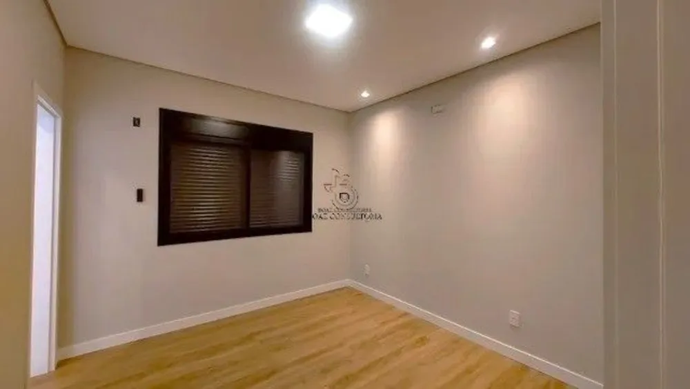 Casa, 3 quartos, 295 m² - Foto 3