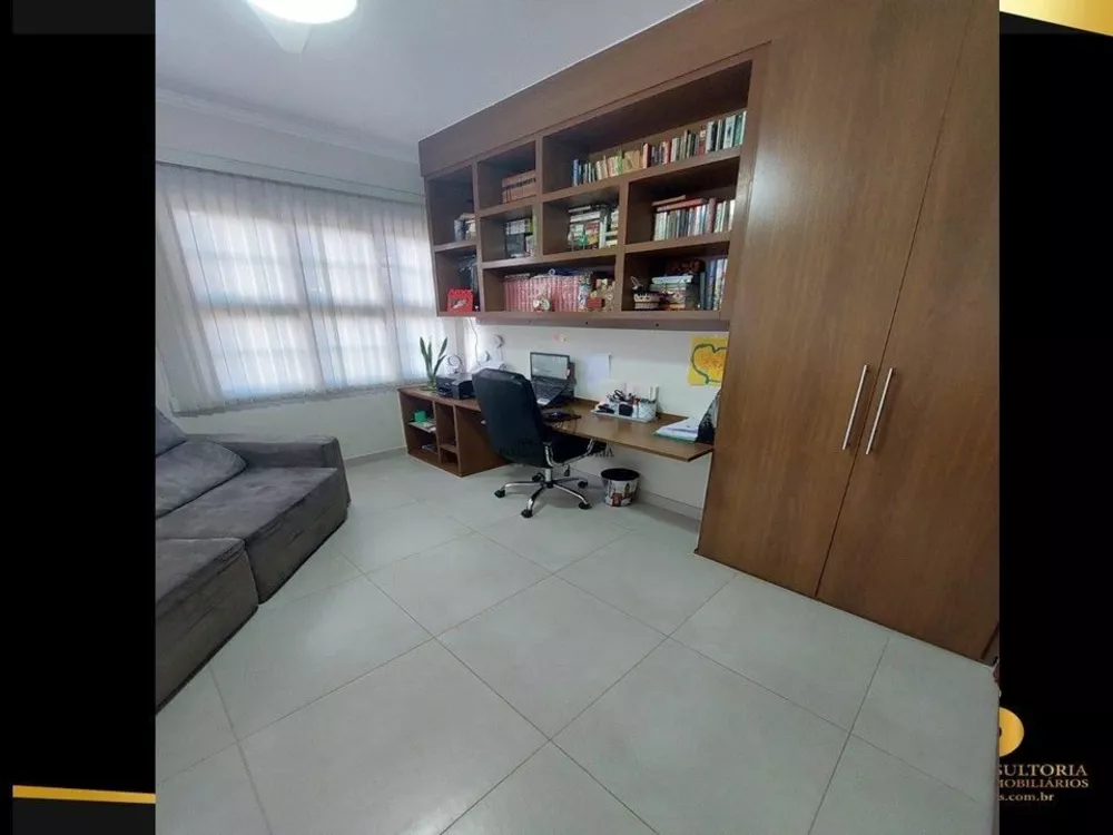 Casa, 4 quartos, 438 m² - Foto 1