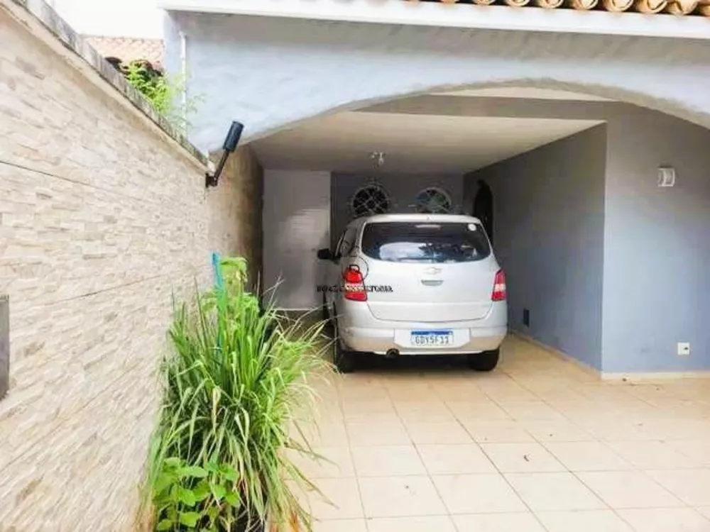 Sobrado, 4 quartos, 468 m² - Foto 1