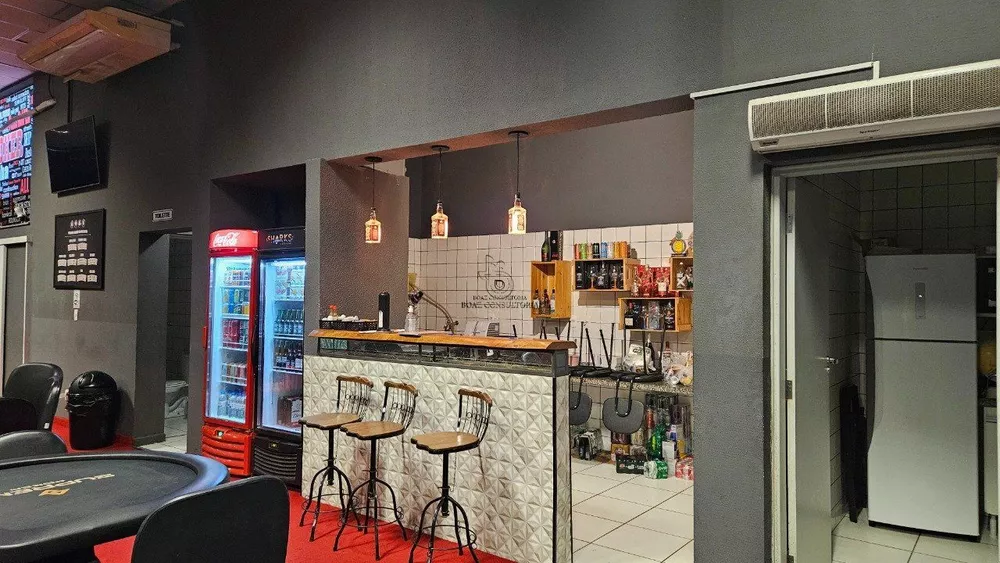 Prédio Inteiro, 610 m² - Foto 1