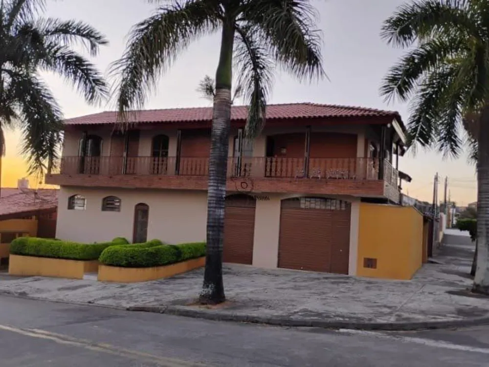 Sobrado, 2 quartos, 180 m² - Foto 1