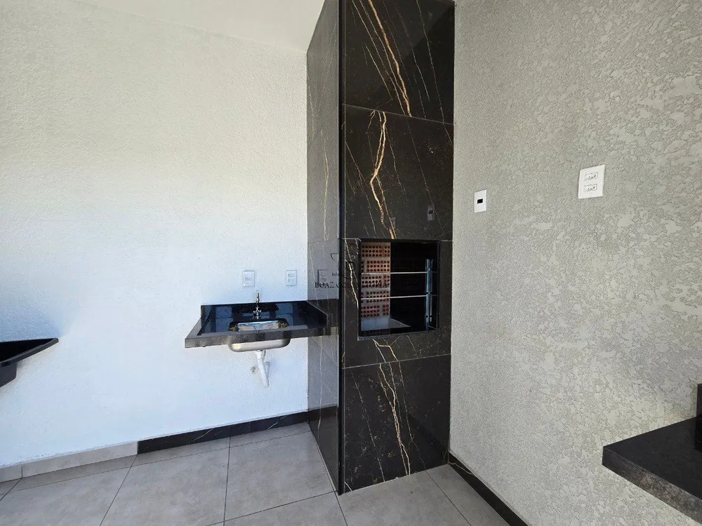 Casa, 3 quartos, 209 m² - Foto 2