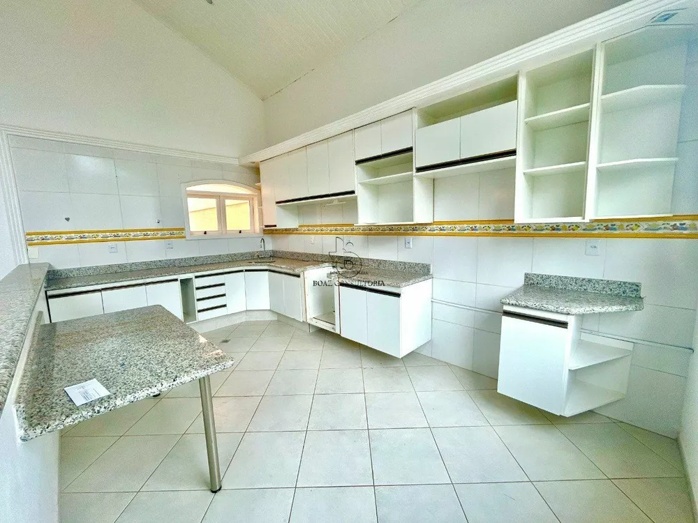 Casa, 3 quartos, 250 m² - Foto 4