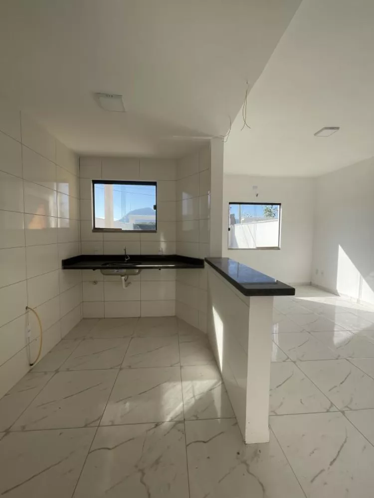 Casa à venda com 2 quartos, 220m² - Foto 6