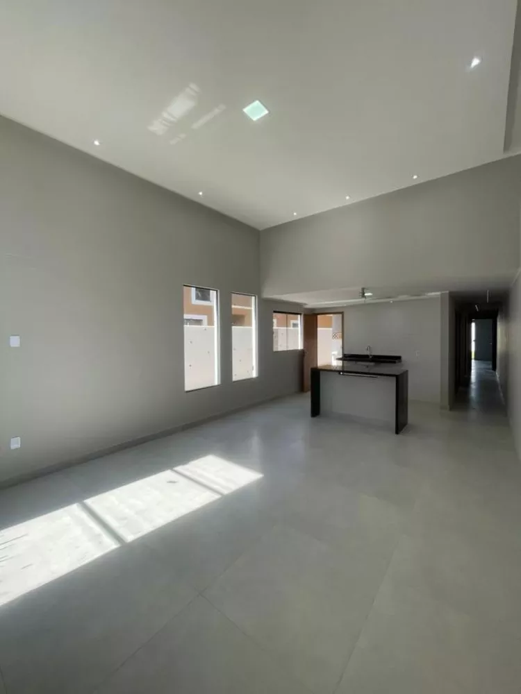 Casa à venda com 3 quartos, 260m² - Foto 4