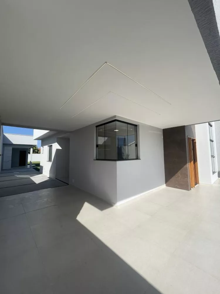 Casa à venda com 3 quartos, 480m² - Foto 7