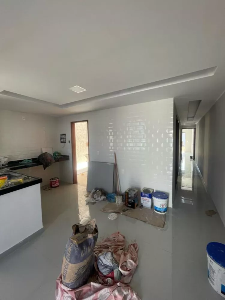 Casa à venda com 3 quartos, 240m² - Foto 6