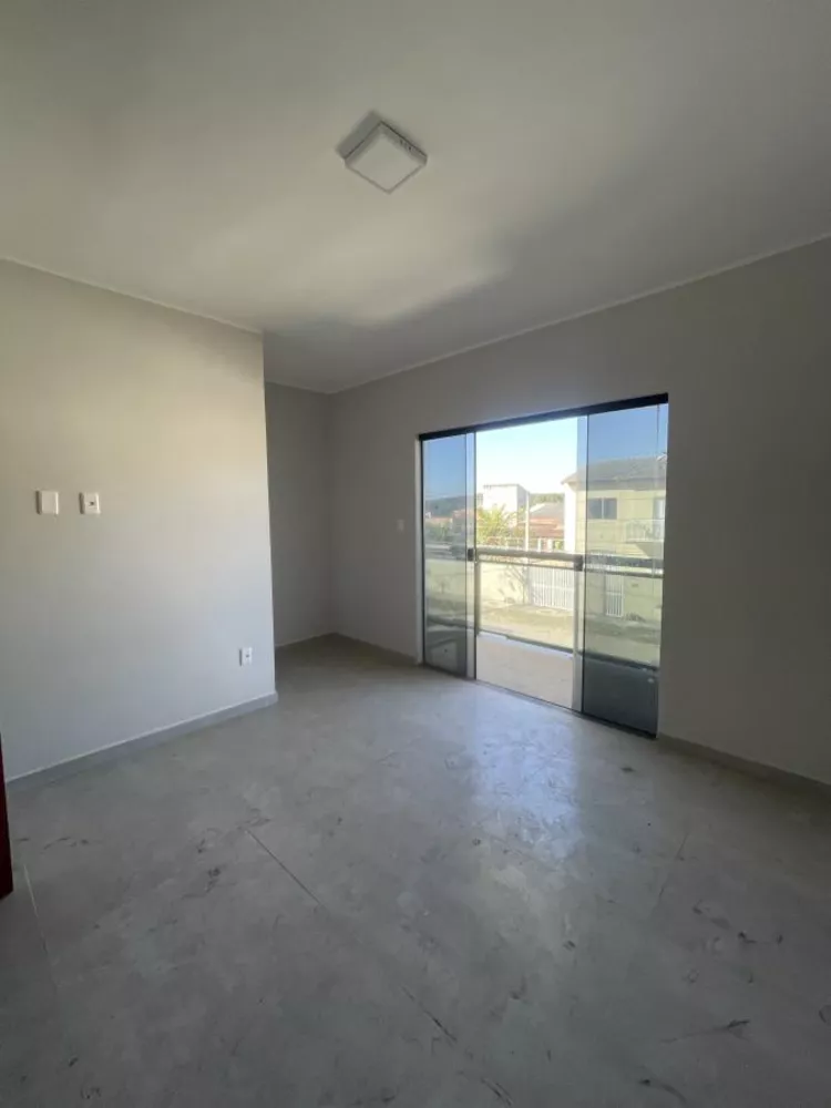 Casa à venda com 2 quartos, 88m² - Foto 11