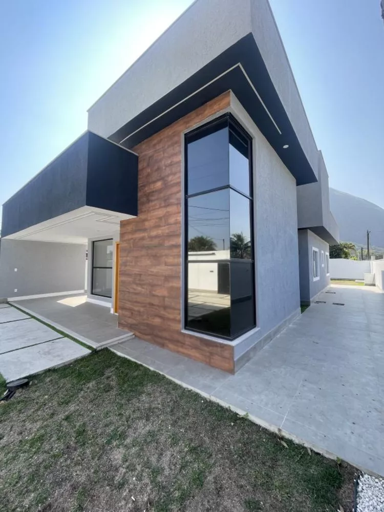 Casa à venda com 3 quartos, 438m² - Foto 2