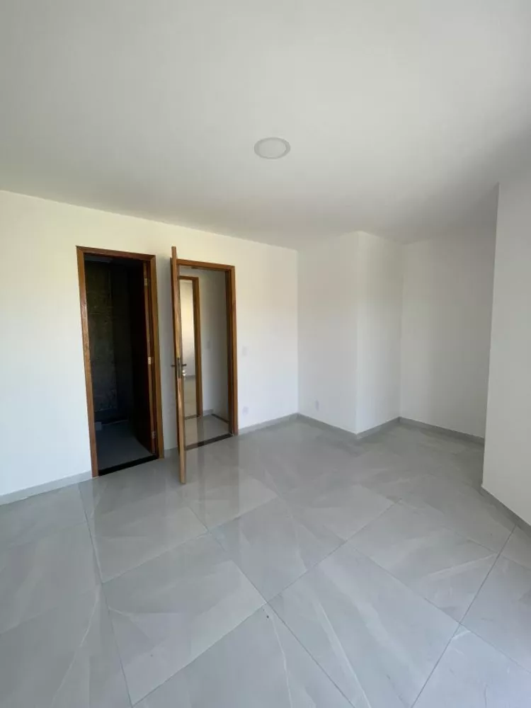 Casa à venda com 2 quartos, 92m² - Foto 13