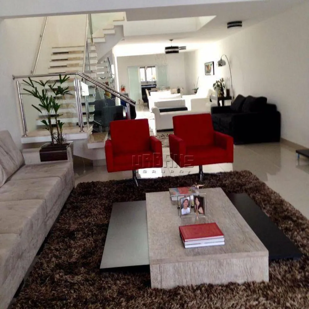 Sobrado, 3 quartos, 472 m² - Foto 2