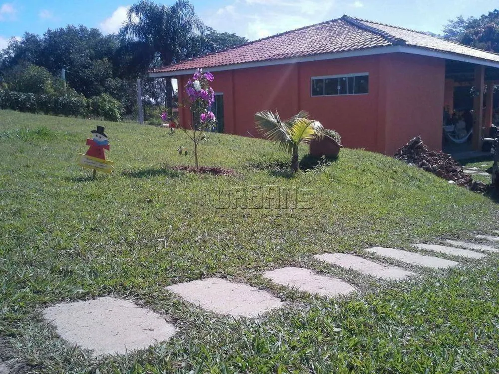 Chácara, 3 quartos, 2200 m² - Foto 2