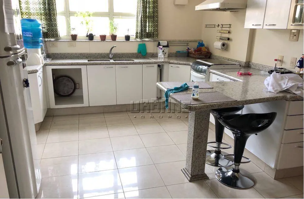 Apartamento, 3 quartos, 174 m² - Foto 2