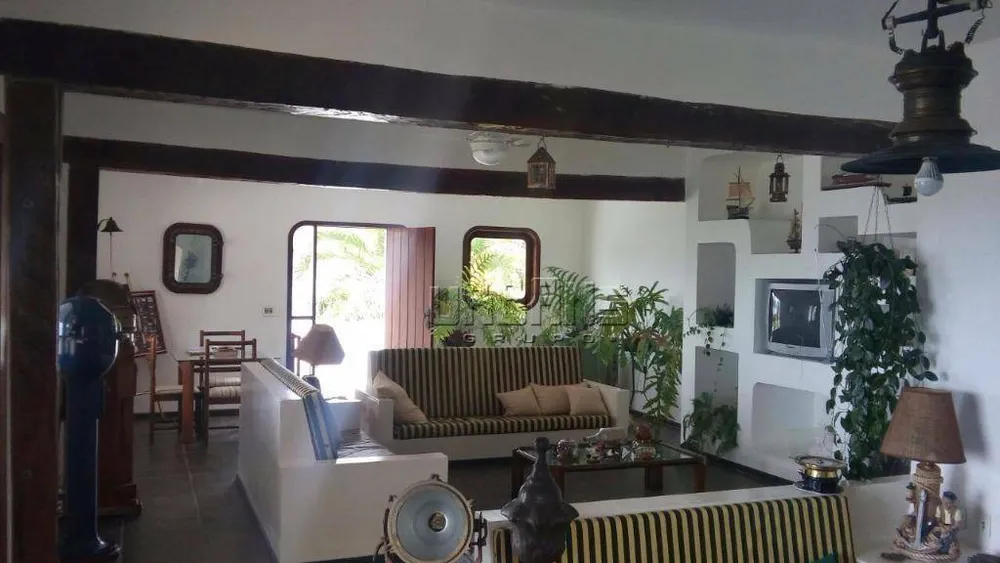 Casa, 4 quartos, 800 m² - Foto 1
