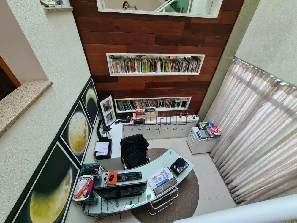 Sobrado, 3 quartos, 276 m² - Foto 1