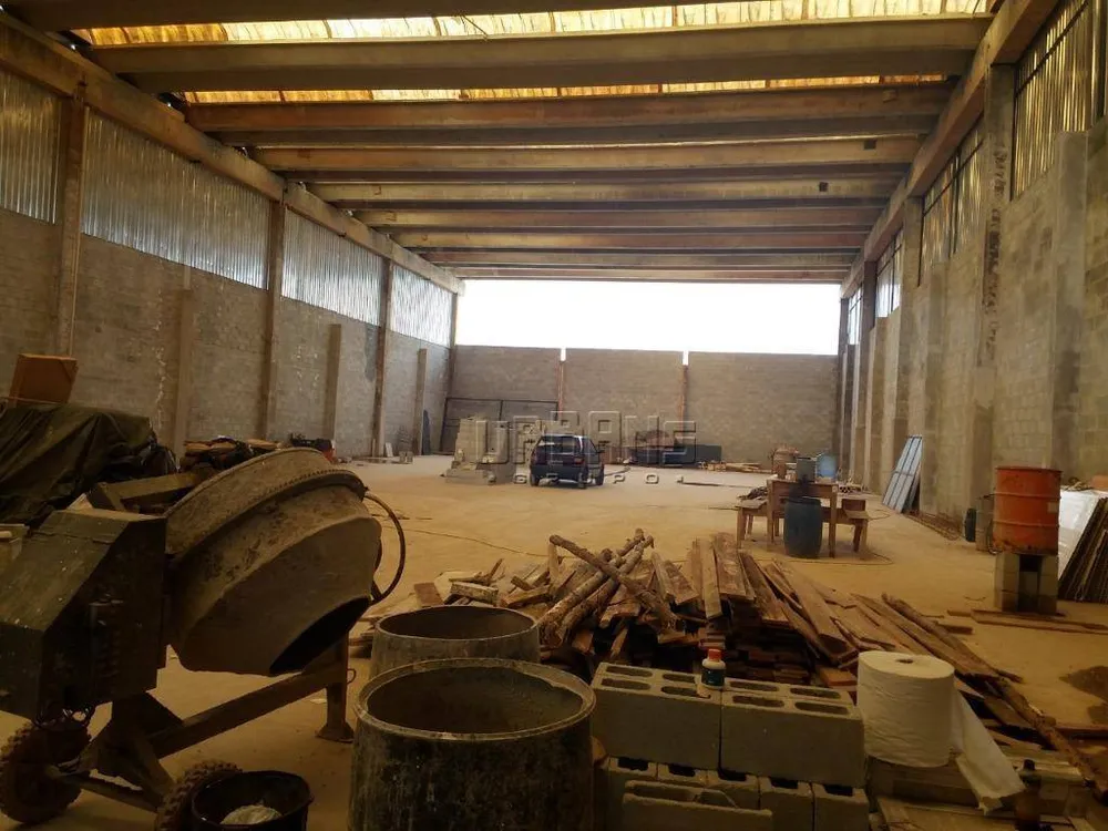 Depósito-Galpão, 1350 m² - Foto 1