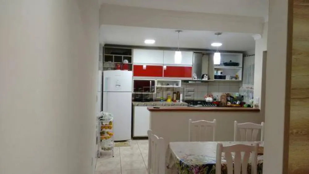 Sobrado, 3 quartos, 200 m² - Foto 2