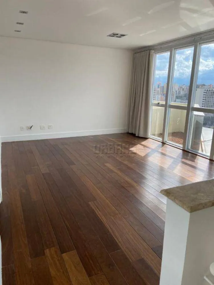 Apartamento, 3 quartos, 227 m² - Foto 1
