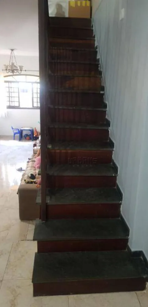 Sobrado, 3 quartos, 240 m² - Foto 3