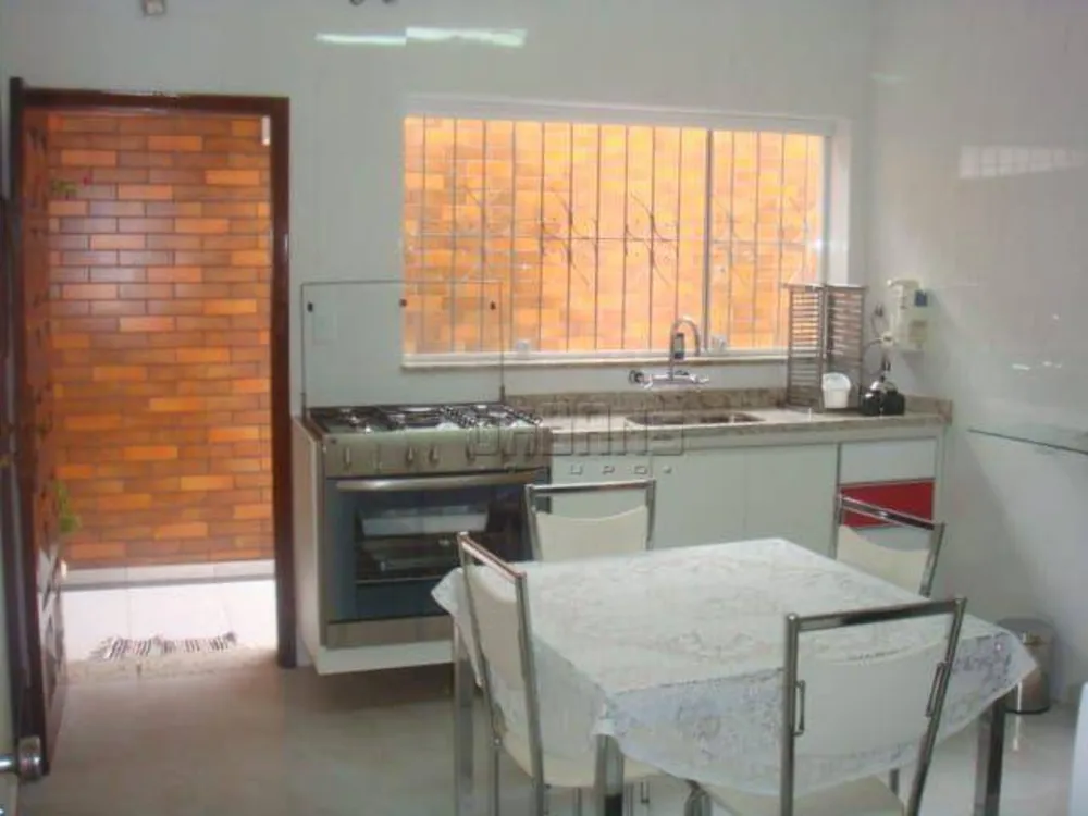 Casa, 3 quartos, 270 m² - Foto 2