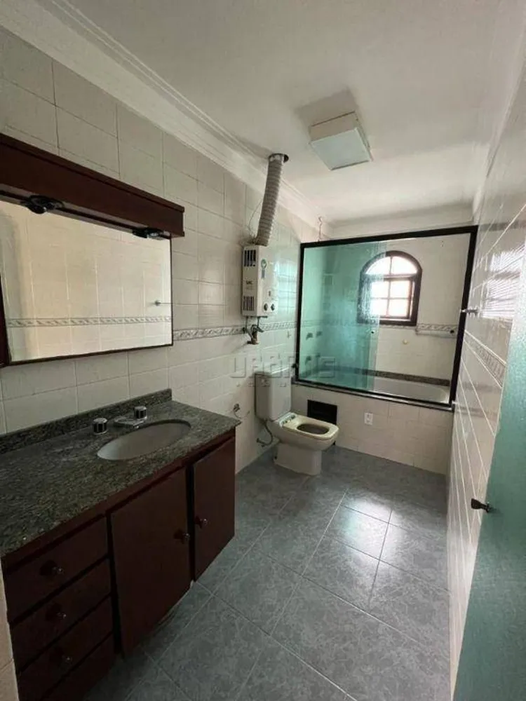 Sobrado, 3 quartos, 205 m² - Foto 2