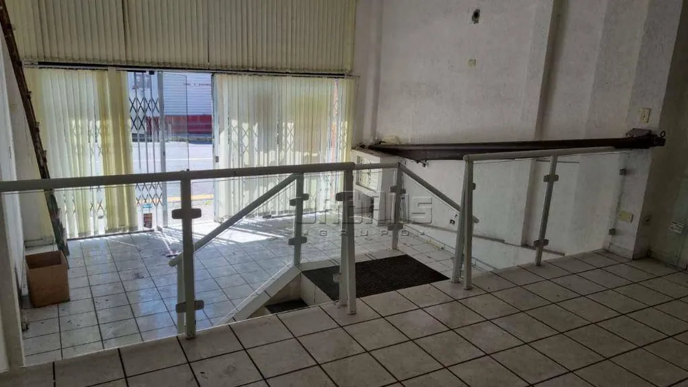 Casa, 2 quartos, 200 m² - Foto 1