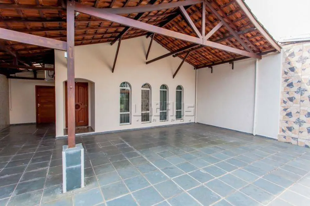 Sobrado, 3 quartos, 257 m² - Foto 2