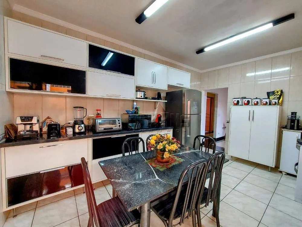 Casa, 4 quartos, 157 m² - Foto 1