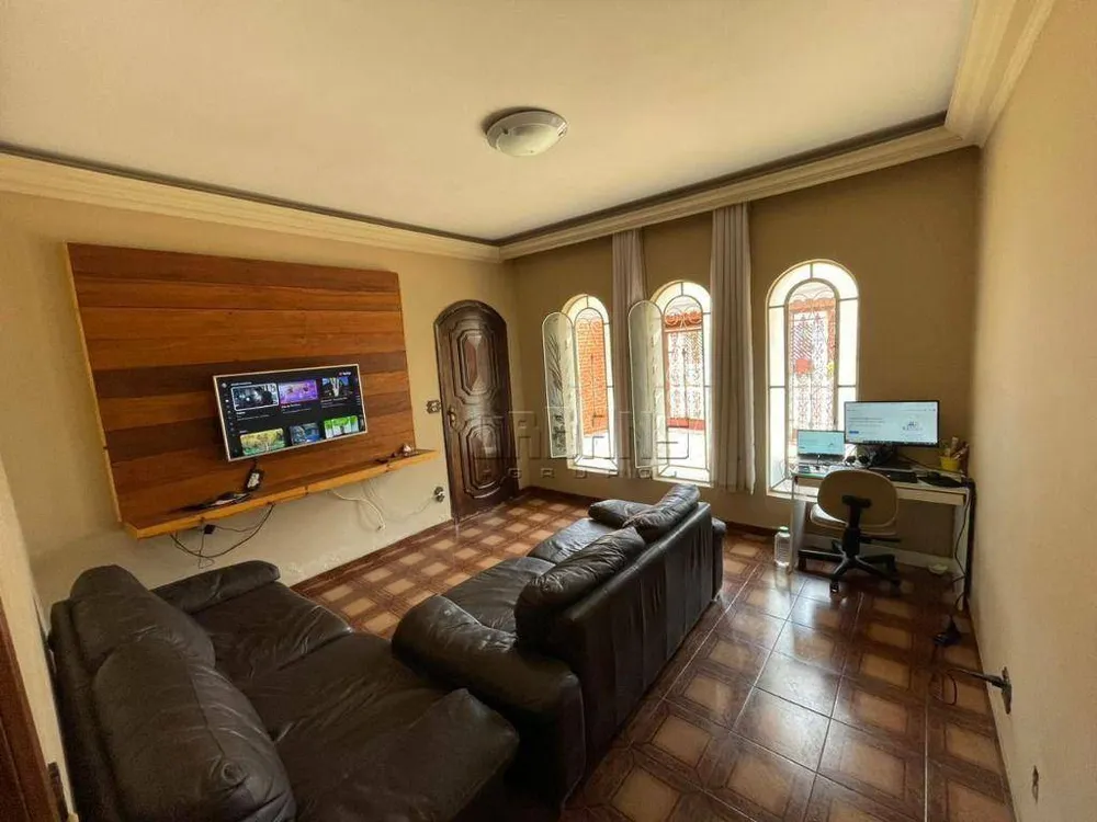 Chácara, 3 quartos, 300 m² - Foto 4