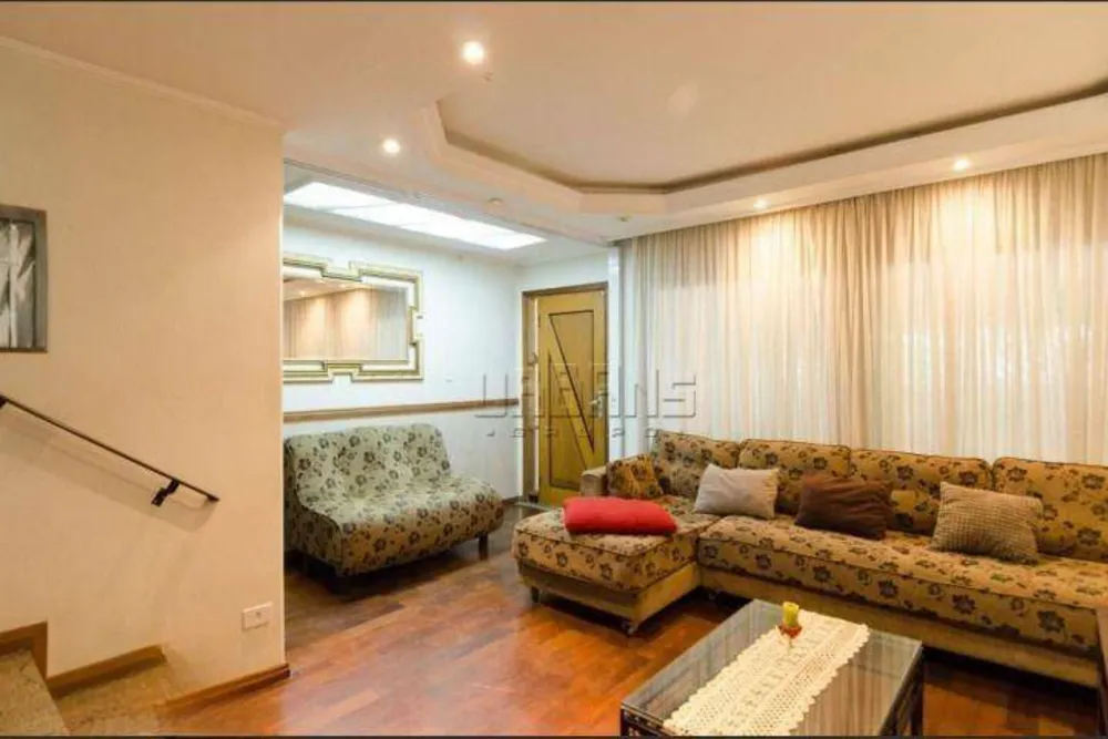 Sobrado, 3 quartos, 197 m² - Foto 1