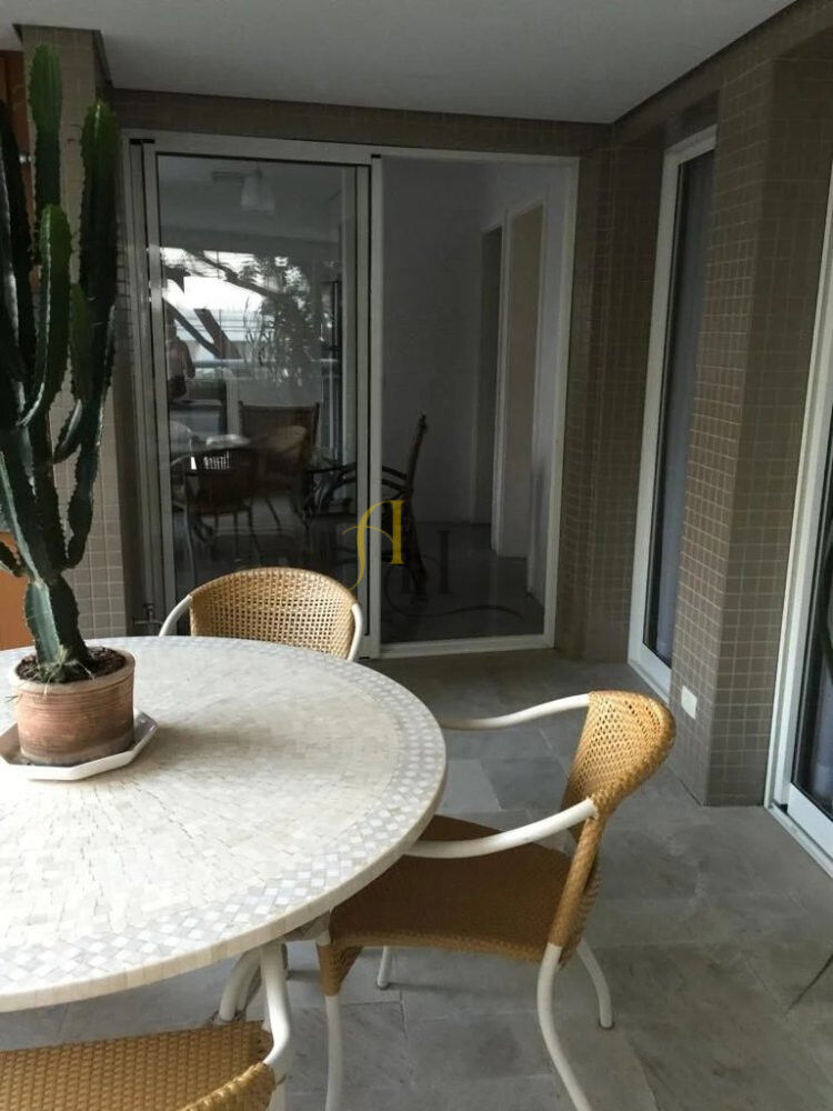 Apartamento, 3 quartos, 265 m² - Foto 2