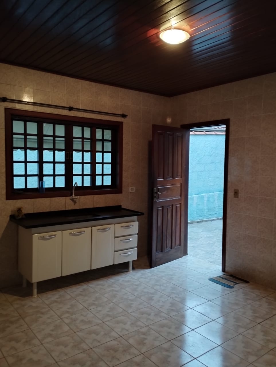 Casa à venda com 3 quartos, 250m² - Foto 7