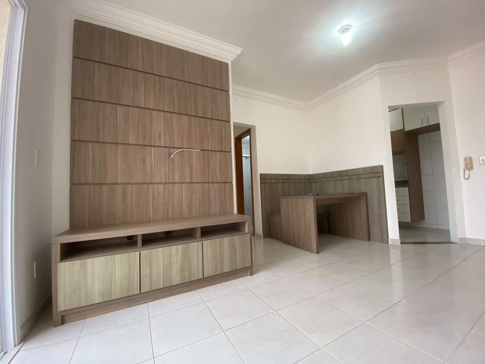 Apartamento à venda com 2 quartos, 66m² - Foto 3