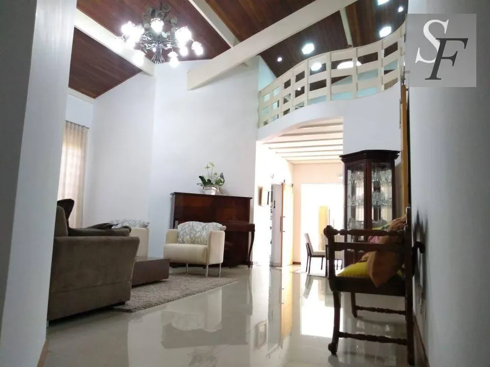 Sobrado, 5 quartos, 400 m² - Foto 2