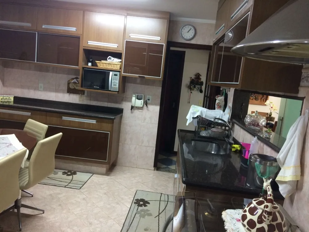 Sobrado, 3 quartos, 404 m² - Foto 4