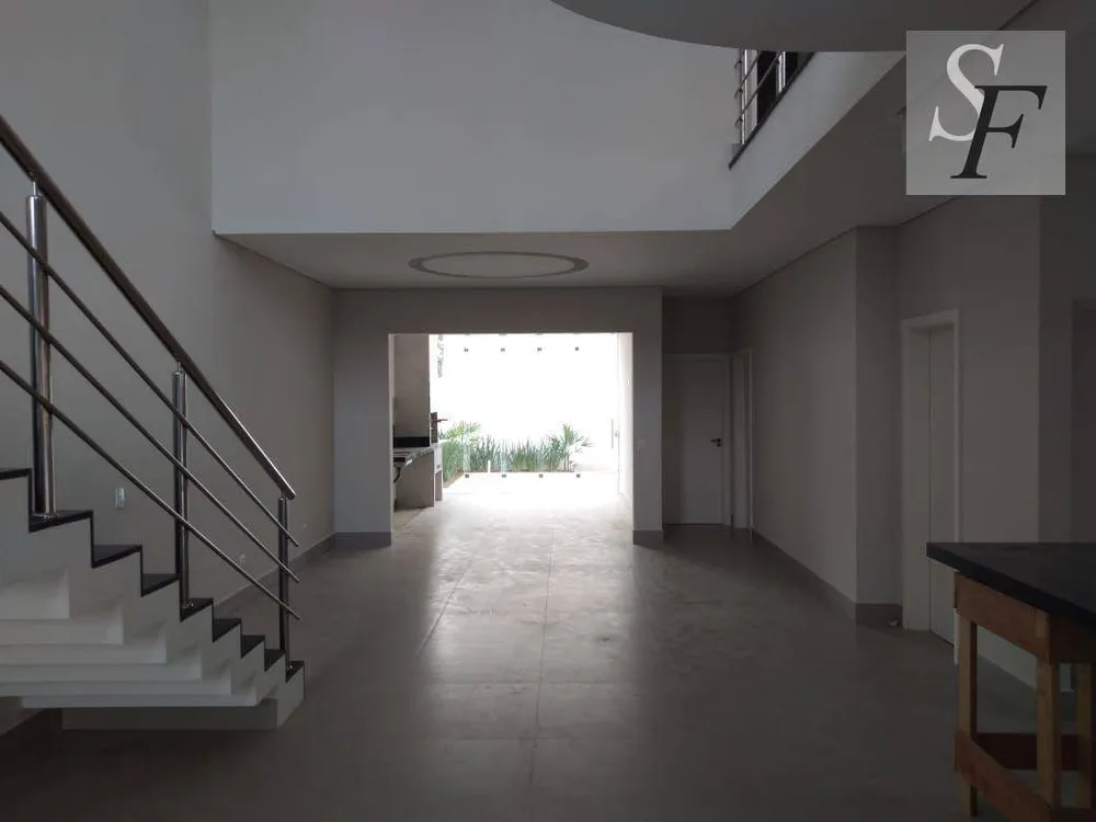 Sobrado, 3 quartos, 240 m² - Foto 3