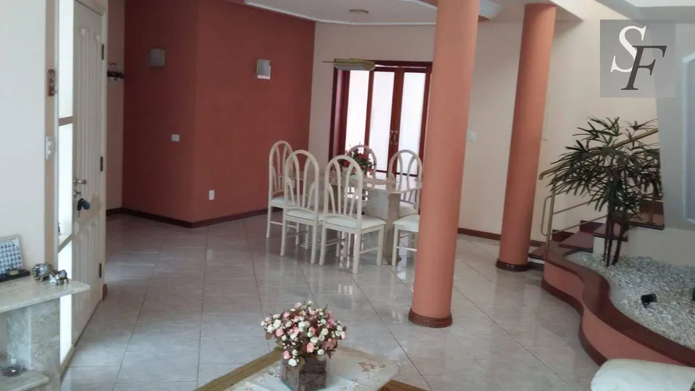 Sobrado, 5 quartos, 300 m² - Foto 2