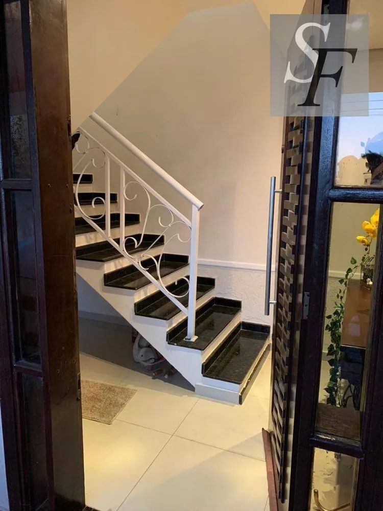 Sobrado, 3 quartos, 506 m² - Foto 2