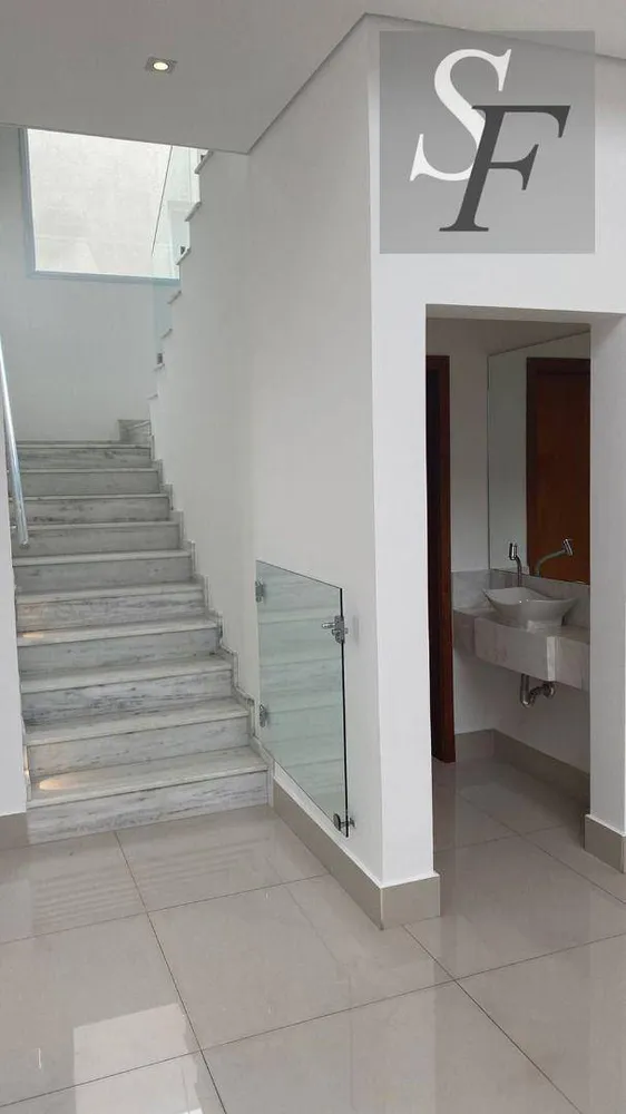 Sobrado, 4 quartos, 267 m² - Foto 4