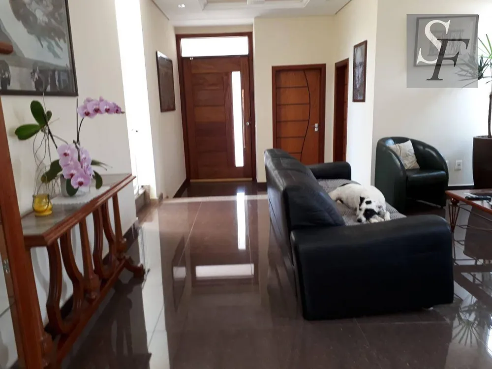 Sobrado, 3 quartos, 289 m² - Foto 2